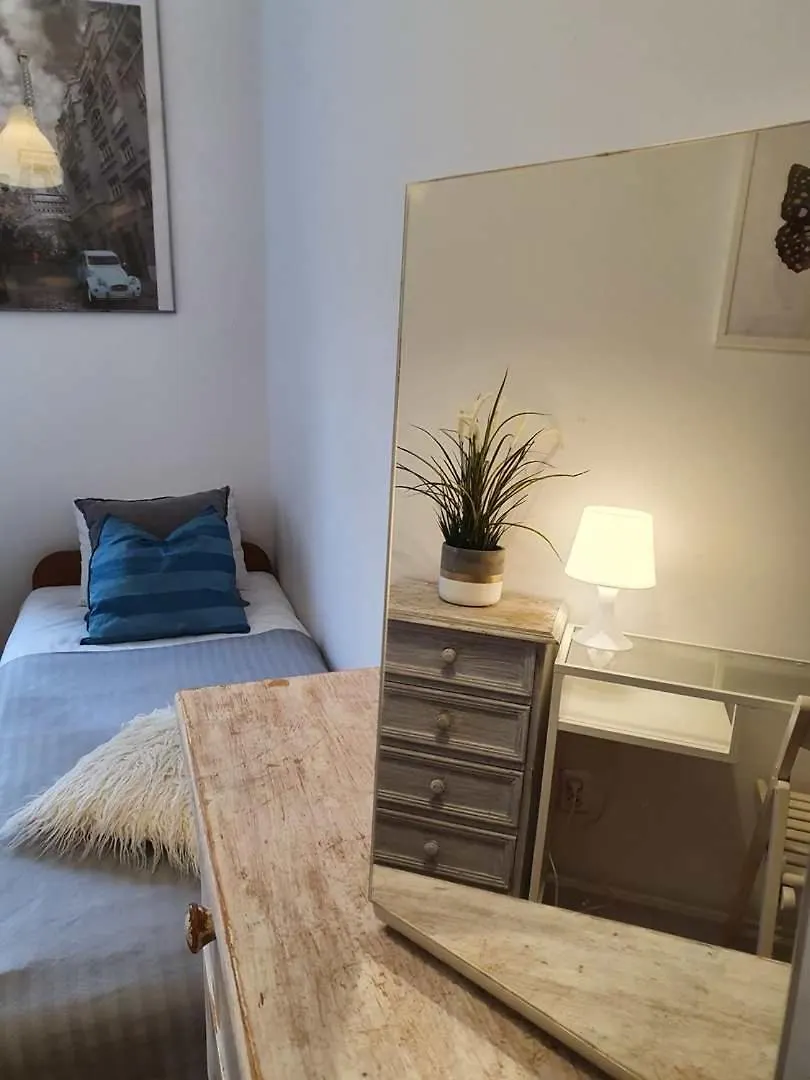 Homestay Pokoje Z Parkingiem W Centrum Sopotu Poland